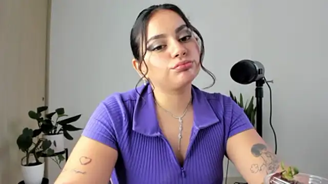 susy angel online show from 12/14/25, 10:25