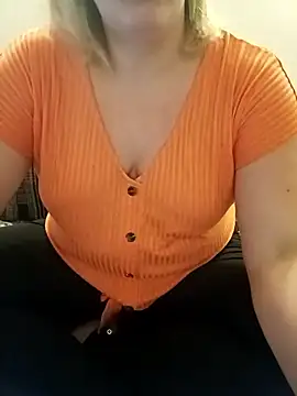 elisacoquineoff online show from 12/04/24, 09:24