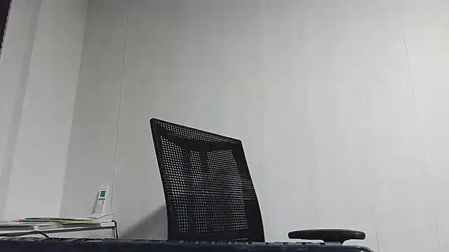 Snapshot of Herba_Mare chatting on 04/04/26, 06:49 Herba Mare online show from 04/04/26, 06:49