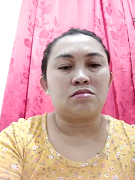 Snapshot of LalaiAsian chatting on 02/10/25, 10:30 LalaiAsian online show from 02/10/25, 10:30