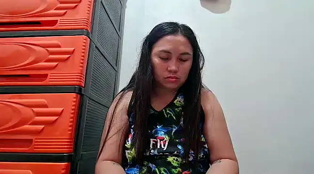 Snapshot of LalaiAsian chatting on 03/17/25, 06:32 LalaiAsian online show from 03/17/25, 06:32