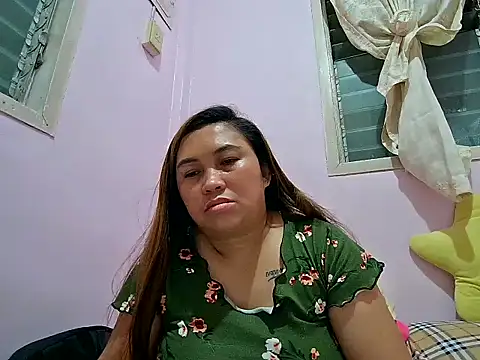 Snapshot of LalaiAsian chatting on 09/18/25, 12:07 LalaiAsian online show from 09/18/25, 12:07