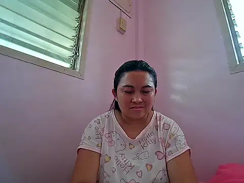 Snapshot of LalaiAsian chatting on 09/20/25, 04:13 LalaiAsian online show from 09/20/25, 04:13