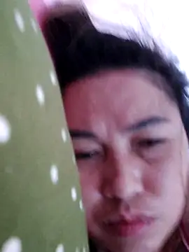 Snapshot of LalaiAsian chatting on 10/05/25, 11:02 LalaiAsian online show from 10/05/25, 11:02