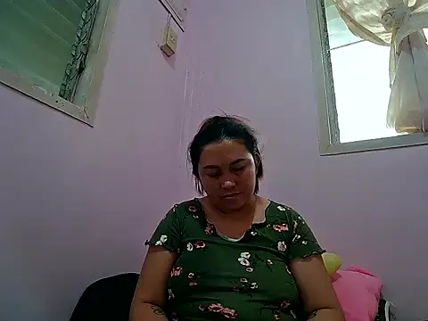 Snapshot of LalaiAsian chatting on 10/10/25, 11:04 LalaiAsian online show from 10/10/25, 11:04