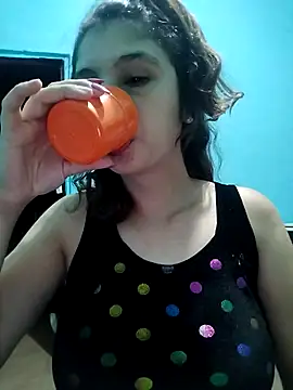 Snapshot of mariamac420 chatting on 03/21/26, 01:54 mariamac420 online show from 03/21/26, 01:54