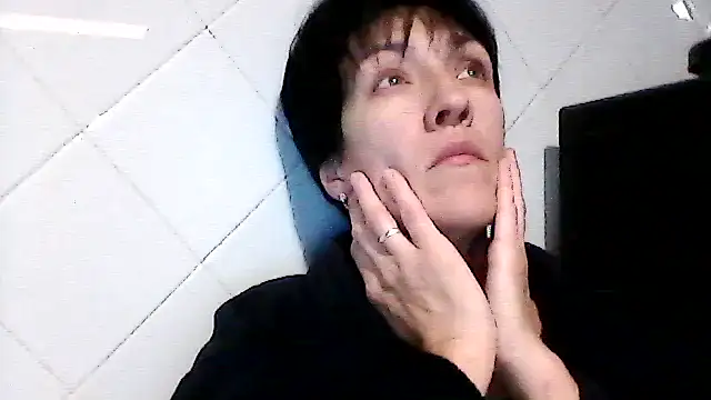 SunnyAmorre online show from 09/24/25, 08:34