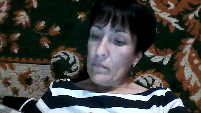 SunnyAmorre online show from 05/19/26, 07:53