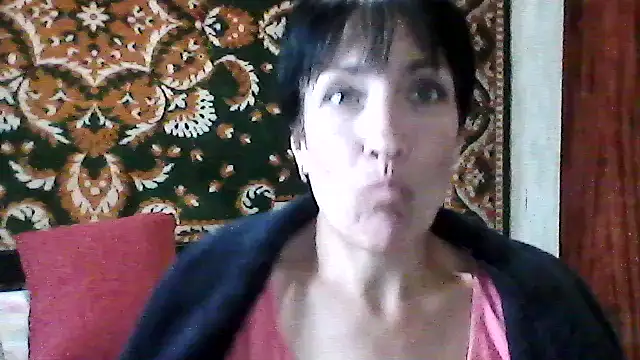 SunnyAmorre online show from 05/25/26, 10:32