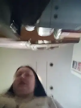 Rini333 online show from 02/15/26, 08:02