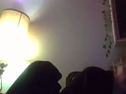 Snapshot of jck1m0t chatting on 12/04/24, 07:39 jck1m0t online show from 12/04/24, 07:39