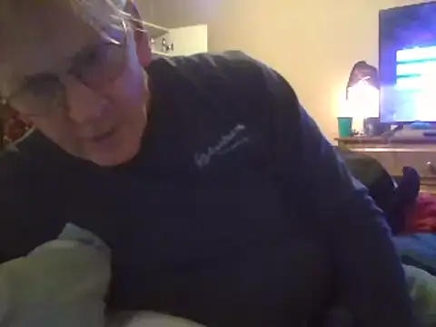 Snapshot of jck1m0t chatting on 12/25/24, 12:27 jck1m0t online show from 12/25/24, 12:27