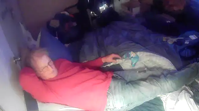 Snapshot of jck1m0t chatting on 01/10/25, 09:02 jck1m0t online show from 01/10/25, 09:02