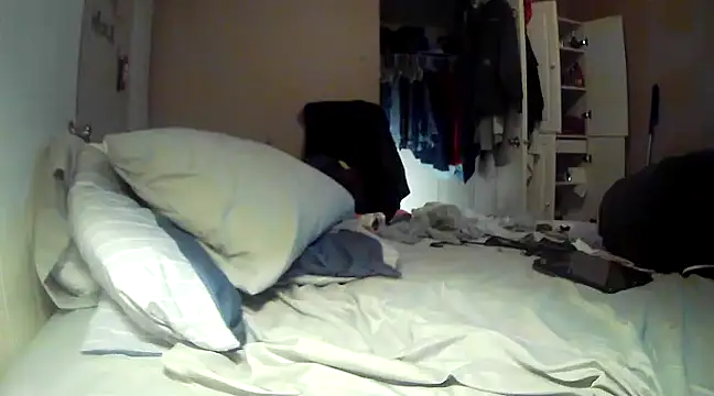 Snapshot of jck1m0t chatting on 01/17/25, 07:30 jck1m0t online show from 01/17/25, 07:30