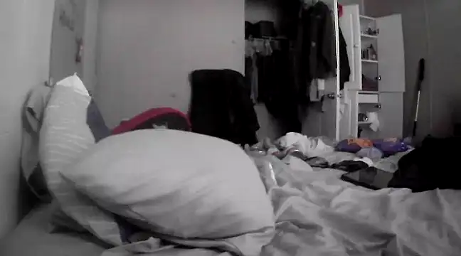 Snapshot of jck1m0t chatting on 01/17/25, 07:38 jck1m0t online show from 01/17/25, 07:38