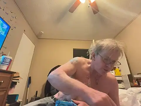 Snapshot of jck1m0t chatting on 01/30/25, 03:44 jck1m0t online show from 01/30/25, 03:44