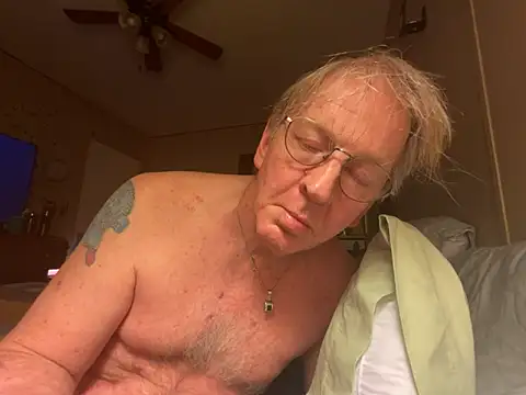 Snapshot of jck1m0t chatting on 02/01/25, 08:08 jck1m0t online show from 02/01/25, 08:08