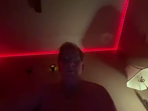 Snapshot of jck1m0t chatting on 02/10/25, 09:58 jck1m0t online show from 02/10/25, 09:58