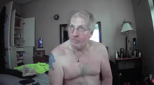 Snapshot of jck1m0t chatting on 03/15/25, 05:04 jck1m0t online show from 03/15/25, 05:04