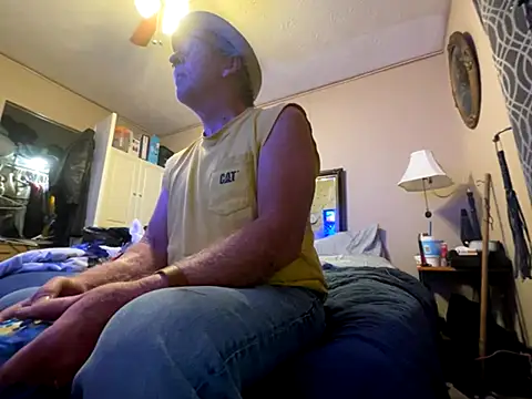 Snapshot of jck1m0t chatting on 09/28/25, 11:32 jck1m0t online show from 09/28/25, 11:32