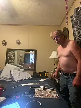 Snapshot of jck1m0t chatting on 10/01/25, 01:11 jck1m0t online show from 10/01/25, 01:11