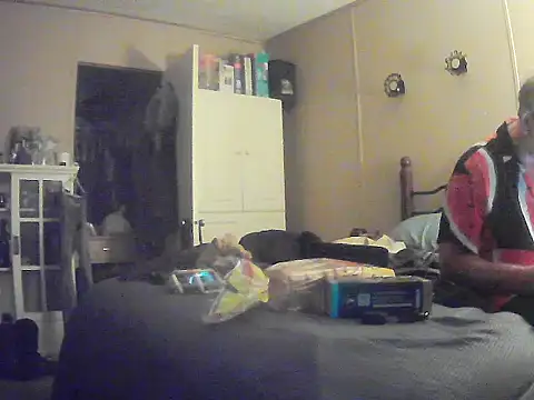 Snapshot of jck1m0t chatting on 10/19/25, 04:18 jck1m0t online show from 10/19/25, 04:18