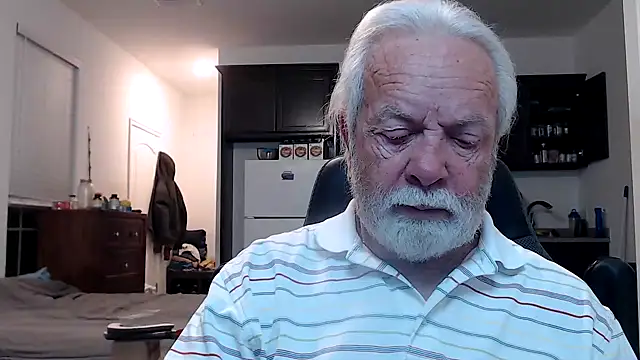 rockpoint69 online show from 12/13/24, 06:42