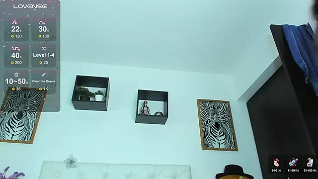 Snapshot of Sharon_smiith chatting on 01/26/25, 12:37 Sharon smiith online show from 01/26/25, 12:37