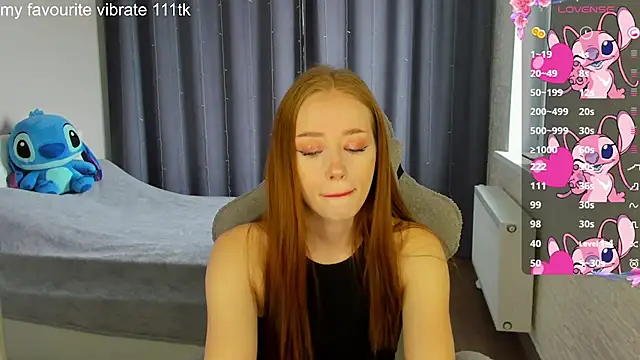 Hot Mia  online show from 03/21/25, 11:44