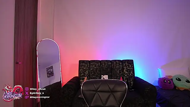 Snapshot of Mikey_Morningstar chatting on 04/17/26, 10:02 Mikey Morningstar online show from 04/17/26, 10:02