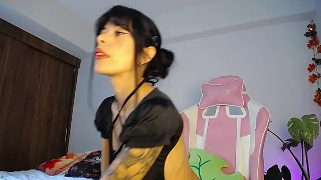 maggie kay online show from 10/09/25, 04:05