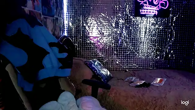 JINX 26 online show from 10/10/25, 01:04