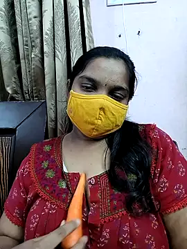 Snapshot of lovely-latha chatting on 02/05/25, 04:36 lovely-latha online show from 02/05/25, 04:36
