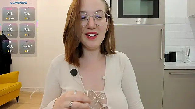 Charmy Gracy online show from 06/29/26, 10:15