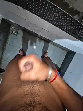 Snapshot of breejs chatting on 02/26/26, 02:43 breejs online show from 02/26/26, 02:43