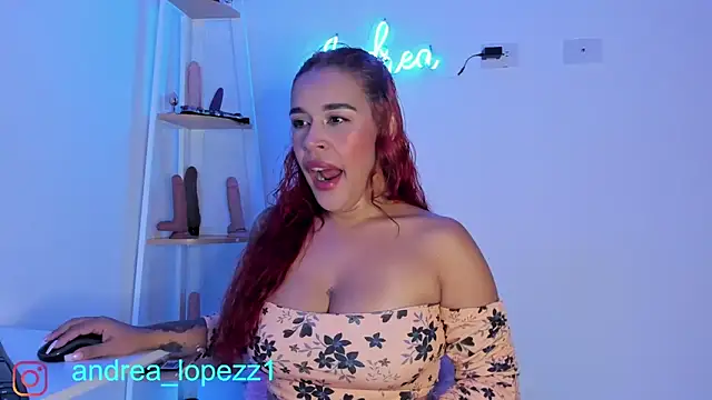 andrea lopezz  online show from 01/04/25, 09:09