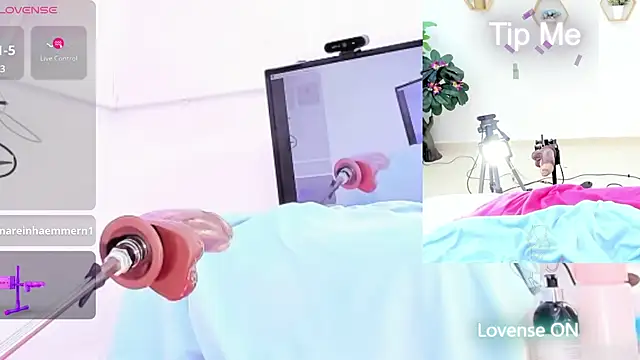 naty girl  online show from 03/15/25, 05:19