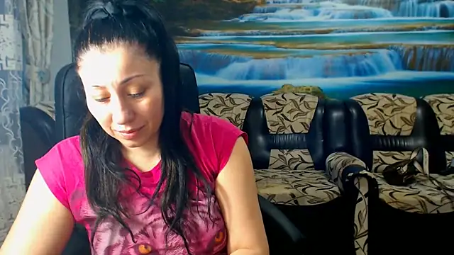 MoistMady online show from 03/01/25, 03:38