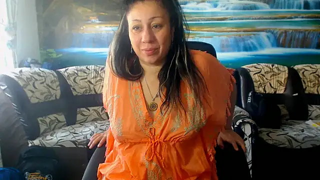 MoistMady online show from 09/28/25, 06:52