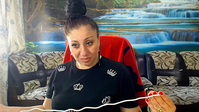 MoistMady online show from 04/15/26, 12:12