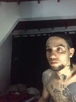 Snapshot of Christian_Stiven1 chatting on 12/12/24, 01:32 Christian Stiven1 online show from 12/12/24, 01:32