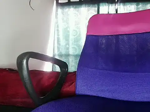 Snapshot of Christian_Stiven1 chatting on 12/13/24, 12:17 Christian Stiven1 online show from 12/13/24, 12:17