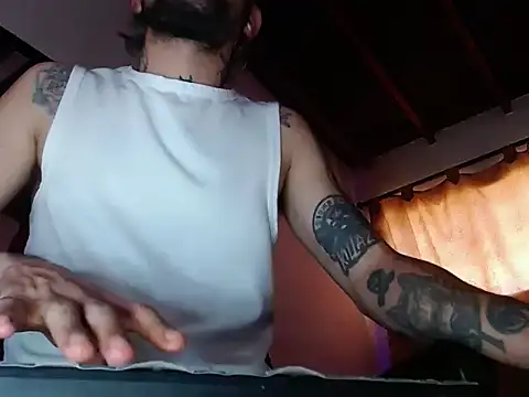 Snapshot of Christian_Stiven1 chatting on 01/10/25, 02:34 Christian Stiven1 online show from 01/10/25, 02:34