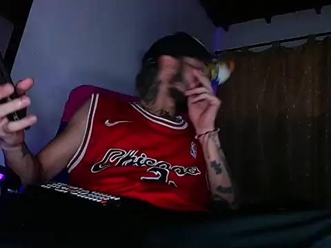 Snapshot of Christian_Stiven1 chatting on 01/24/25, 12:42 Christian Stiven1 online show from 01/24/25, 12:42