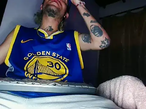 Snapshot of Christian_Stiven1 chatting on 02/21/25, 01:33 Christian Stiven1 online show from 02/21/25, 01:33