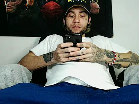 Snapshot of Christian_Stiven1 chatting on 03/11/25, 08:31 Christian Stiven1 online show from 03/11/25, 08:31