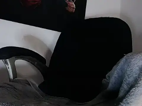 Snapshot of Christian_Stiven1 chatting on 03/18/25, 11:42 Christian Stiven1 online show from 03/18/25, 11:42