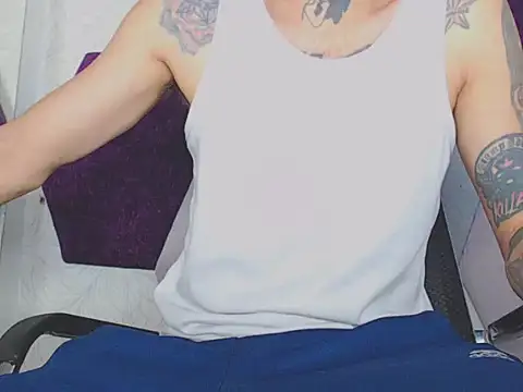 Snapshot of Christian_Stiven1 chatting on 09/11/25, 08:14 Christian Stiven1 online show from 09/11/25, 08:14