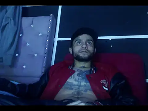 Snapshot of Christian_Stiven1 chatting on 10/23/25, 07:18 Christian Stiven1 online show from 10/23/25, 07:18