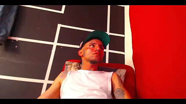 Christian Stiven1 online show from 11/29/25, 07:39